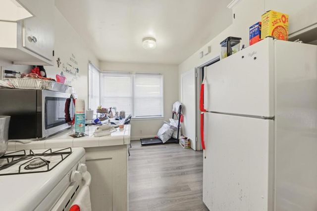 840 El Camino Real, Millbrae, CA 94030