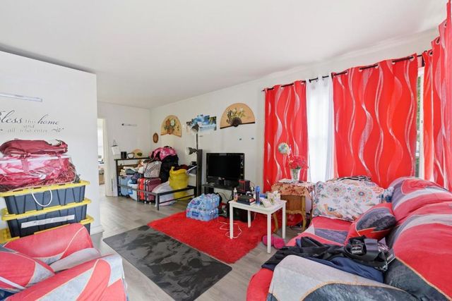 840 El Camino Real, Millbrae, CA 94030