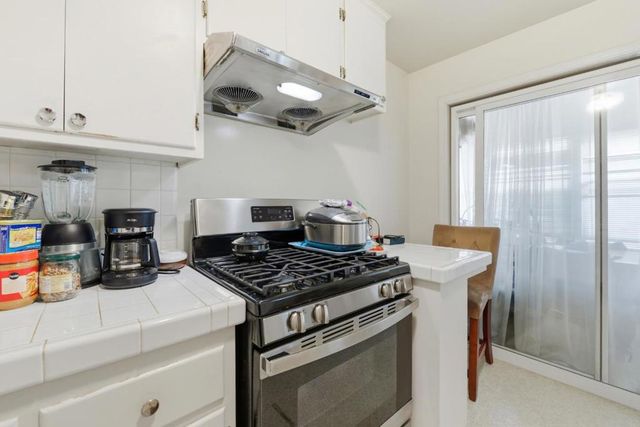 840 El Camino Real, Millbrae, CA 94030