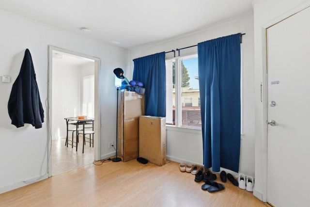 840 El Camino Real, Millbrae, CA 94030