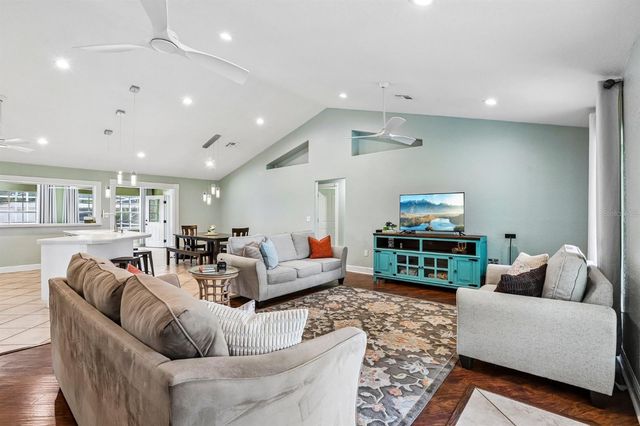 408 HOLLOWAY ROAD, Plant City, FL 33567