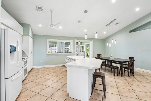 408 HOLLOWAY ROAD, Plant City, FL 33567