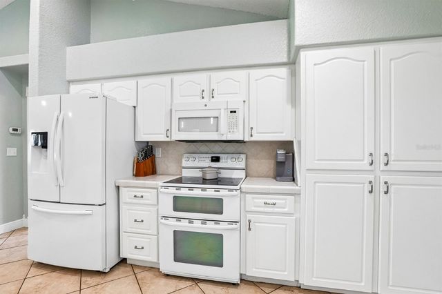 408 HOLLOWAY ROAD, Plant City, FL 33567