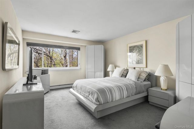 27 Top Of The Ridge D9, Mamaroneck, NY 10543