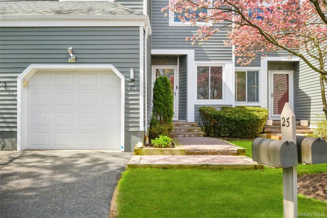 27 Top Of The Ridge D9, Mamaroneck, NY 10543