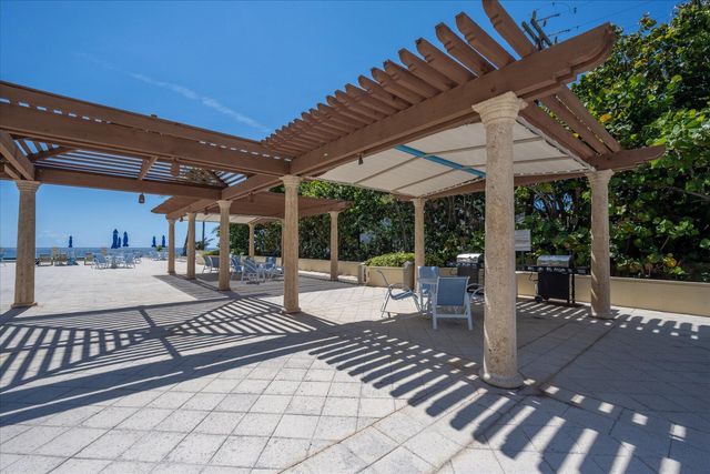 3475 S Ocean Boulevard 212, Palm Beach, FL 33480