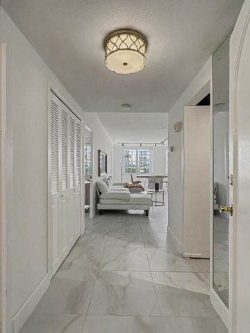 3475 S Ocean Boulevard 212, Palm Beach, FL 33480