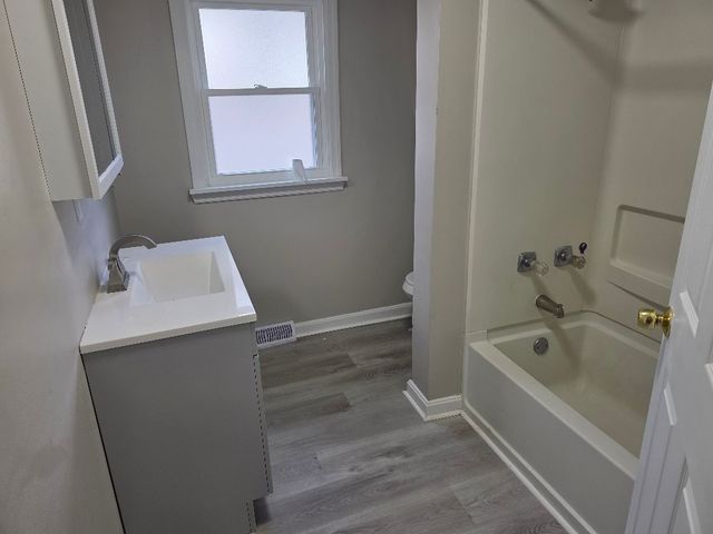 3517 W 3rd Ave, West Mayfield, PA 15010