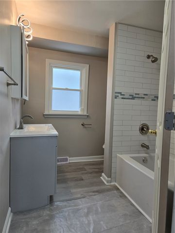 3517 W 3rd Ave, West Mayfield, PA 15010