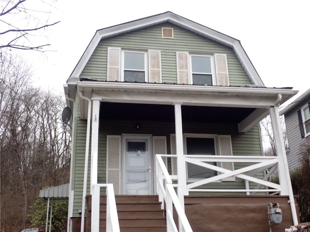 3517 W 3rd Ave, West Mayfield, PA 15010