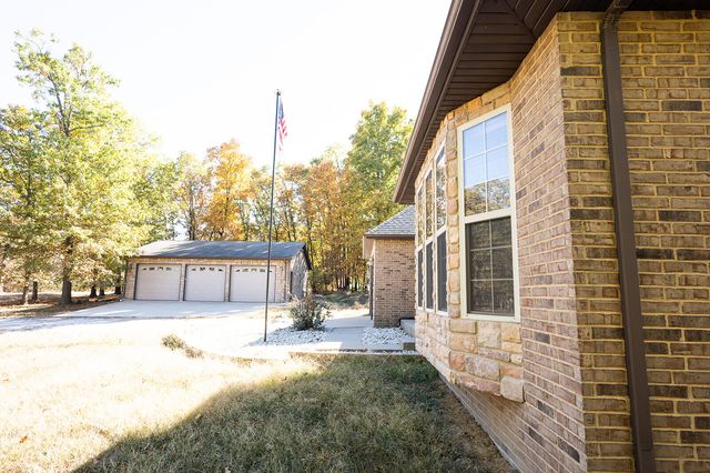 21620 County Road 232, Hermitage, MO 65668