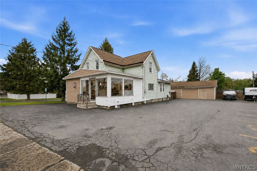1016 Cleveland Drive, Cheektowaga, NY 14225