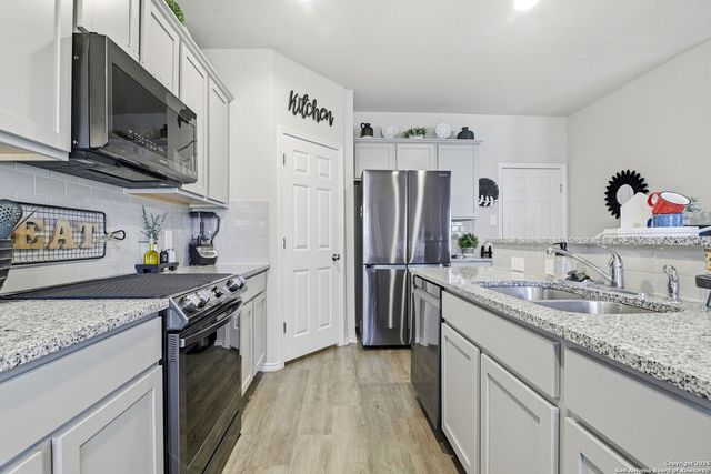 419 Pleasanton, San Antonio, TX 78221