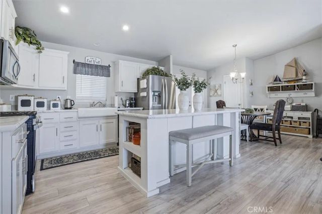 500 Atascadero Rd SPC F1, Morro Bay, CA 93442