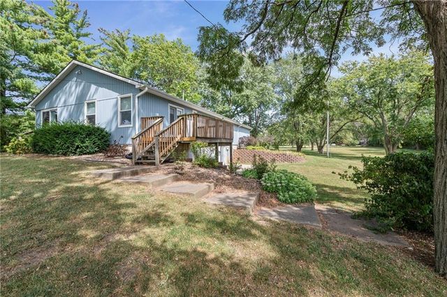 14141 Stillwell Road, Bonner Springs, KS 66012