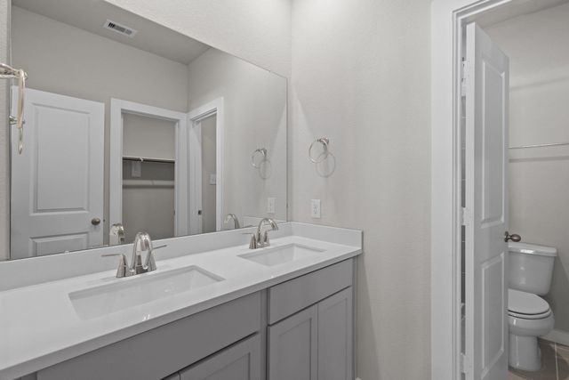 12211 Ridge Top Drive, Conroe, TX 77304