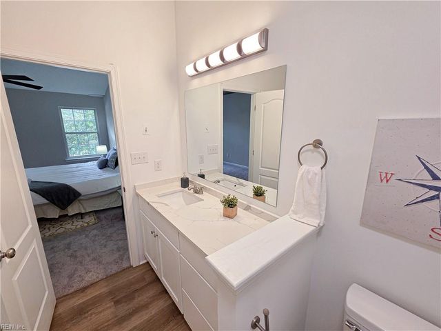 800 Oak Springs CT, Newport News, VA 23602