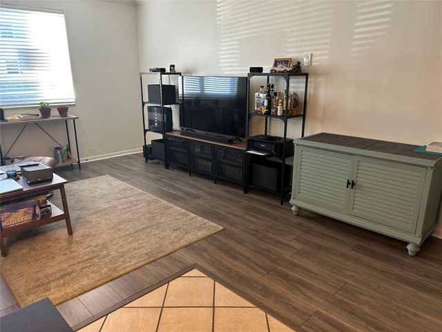 6263 NE 19th Avenue 903, Fort Lauderdale, FL 33308