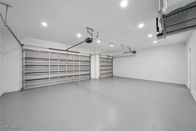 423 NW 6th TER, Cape Coral, FL 33993