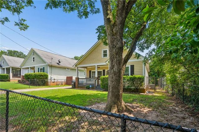 1912 E Farris Avenue, East Point, GA 30344