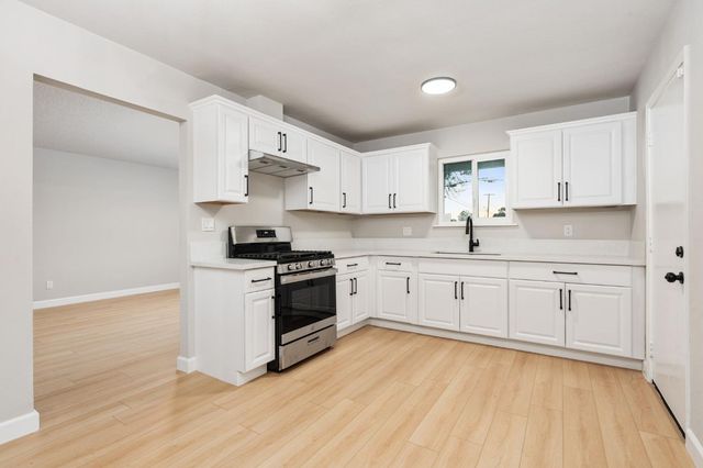 2970 S Martin L King Jr Boulevard, Fresno, CA 93706