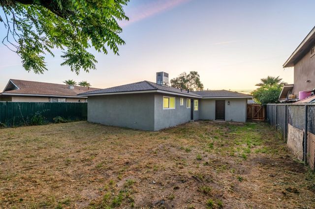 2970 S Martin L King Jr Boulevard, Fresno, CA 93706