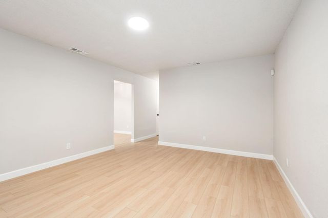 2970 S Martin L King Jr Boulevard, Fresno, CA 93706