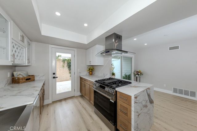4809 E Wasatch, Anaheim Hills, CA 92807