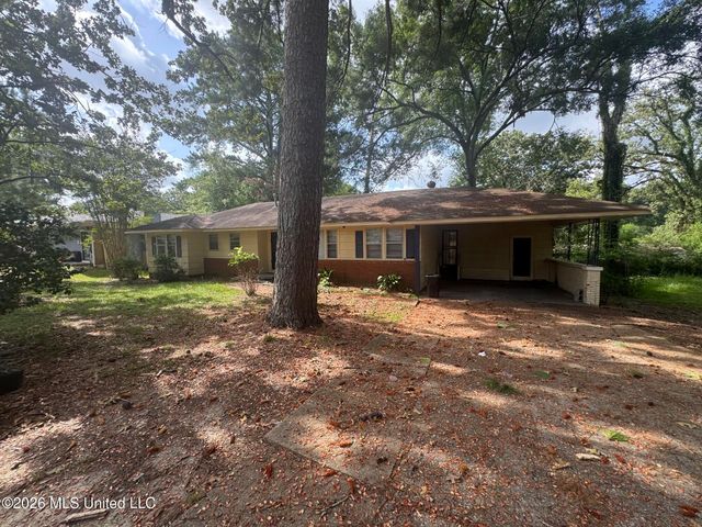 245 Shady Circle, Jackson, MS 39204
