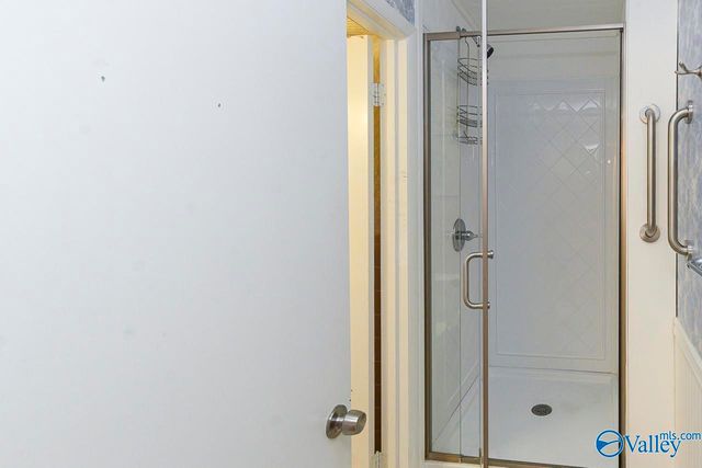 7607 Peacock Drive, Huntsville, AL 35802