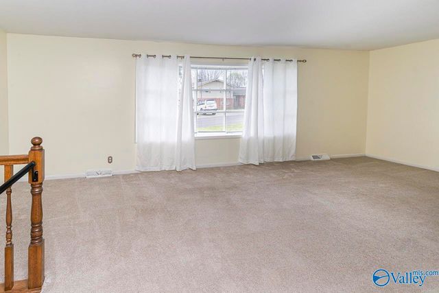 7607 Peacock Drive, Huntsville, AL 35802