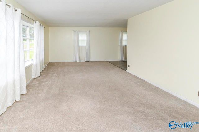 7607 Peacock Drive, Huntsville, AL 35802