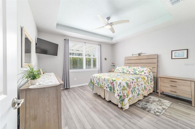 5886 SW 93RD CIRCLE, Ocala, FL 34481