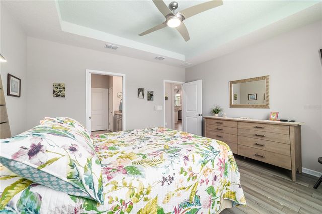 5886 SW 93RD CIRCLE, Ocala, FL 34481