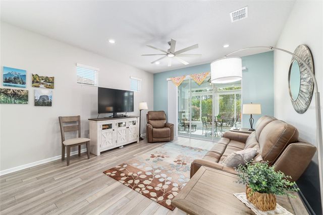 5886 SW 93RD CIRCLE, Ocala, FL 34481