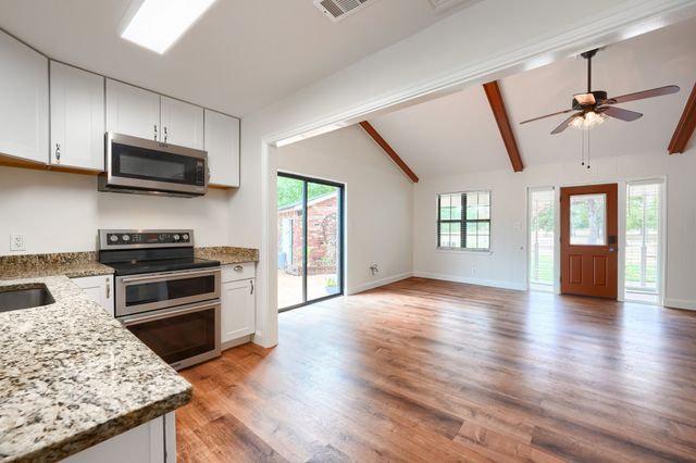 1078 1st Monday Lane, Canton, TX 75103
