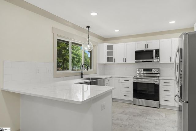 227 Belton Drive, Williamston, SC 29697