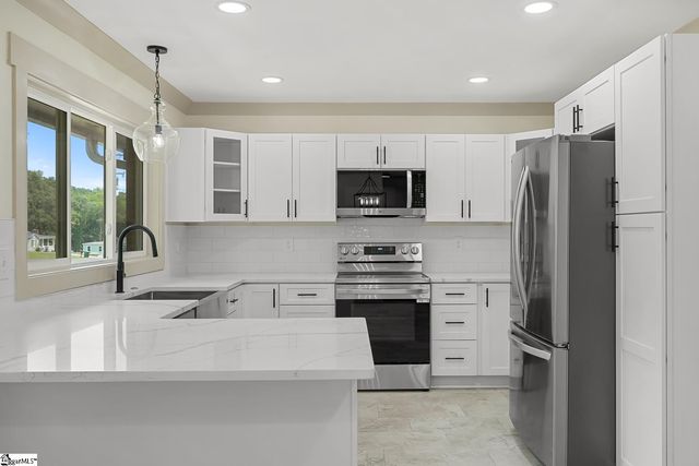 227 Belton Drive, Williamston, SC 29697