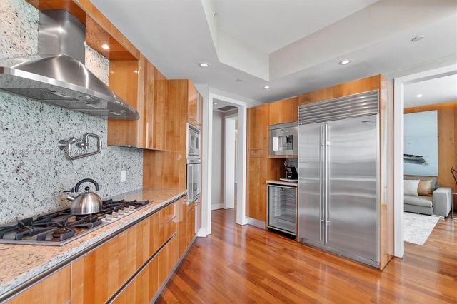 16051 Collins Avenue 1102, Sunny Isles Beach, FL 33160