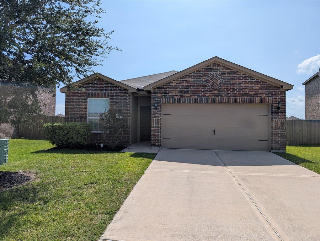 2201 Nautica Terrace Drive, La Marque, TX 77568