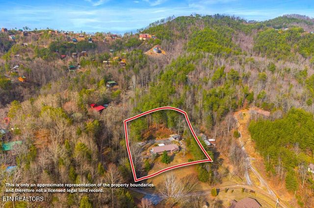 1652 Arron Way, Sevierville, TN 37876