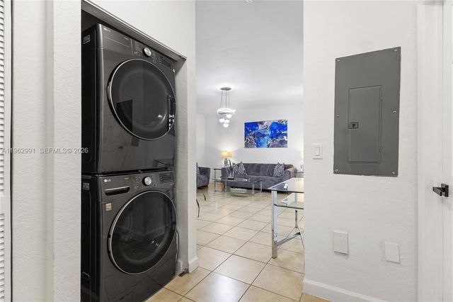 2741 NE 4th St 103, Homestead, FL 33033