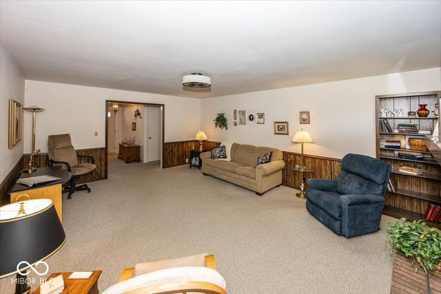 809 Deerfield Road, Anderson, IN 46012