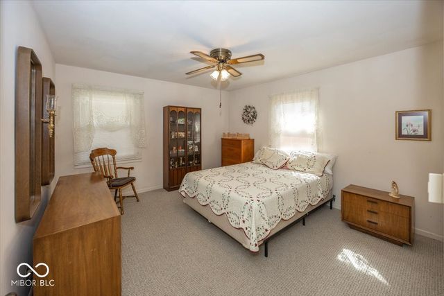 809 Deerfield Road, Anderson, IN 46012