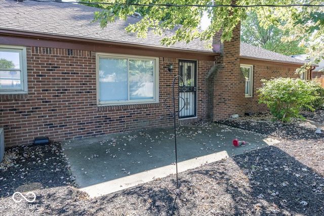 809 Deerfield Road, Anderson, IN 46012