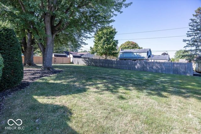 809 Deerfield Road, Anderson, IN 46012