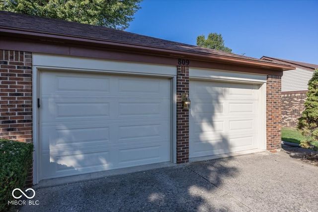 809 Deerfield Road, Anderson, IN 46012