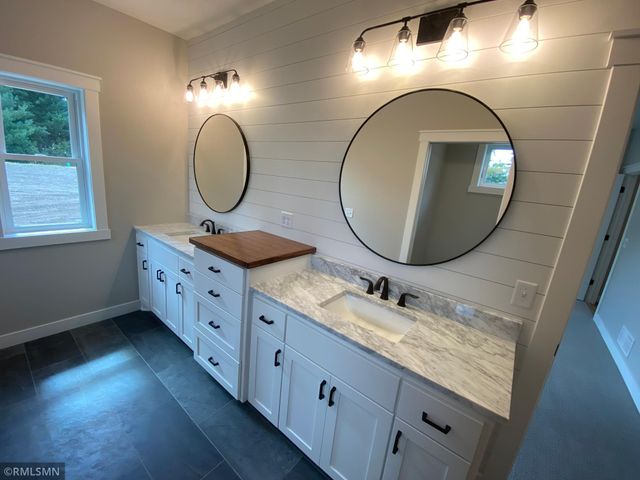 12xxx County Road 8, Brainerd, MN 56401