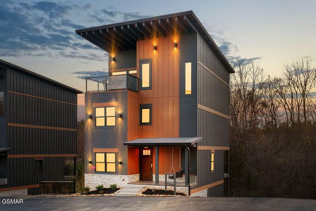 629 Summer Valley Way, Sevierville, TN 37862