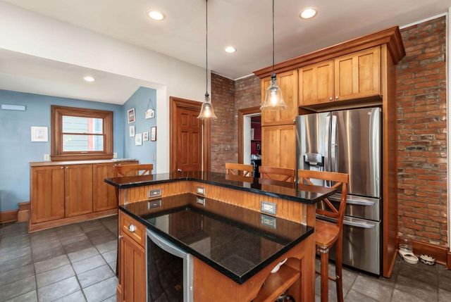 1070 Mount Pleasant Avenue, Columbus, OH 43201
